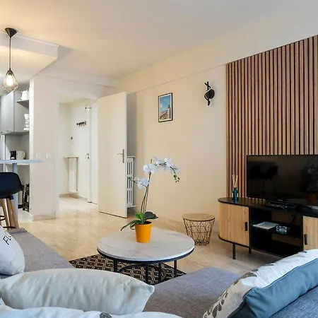 Le Roxane Joli Cocon Avec Petite Terrasse