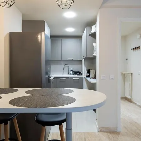 Le Roxane Joli Cocon Avec Petite Terrasse Apartamento